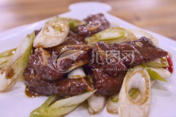 中国菜 大葱炒牛肉 大葱炒牛排