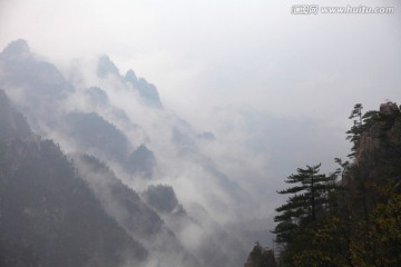 伏牛山老界岭云海