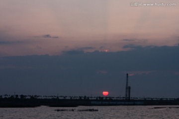 湿地日暮