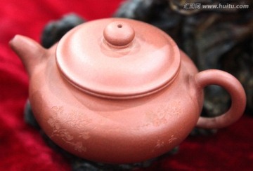 紫砂壶茶具特写