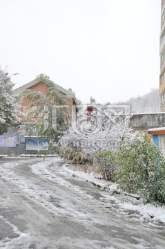 冰雪路面