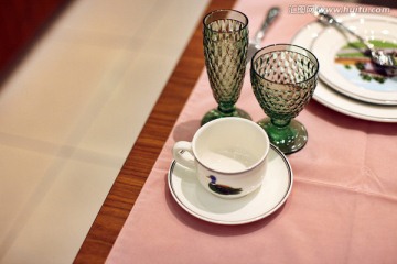 時尚餐飲 餐廳 餐桌 餐具