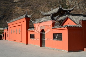 汶川绵虒文庙红墙