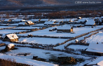 家家户户小山村