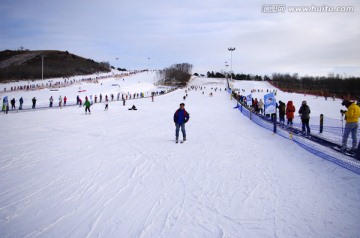 沈阳怪坡滑雪场