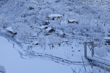 水长城雪景