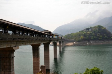 奉节白帝城风雨廊桥