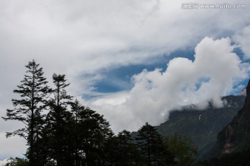 海螺沟风光 天空 背景素材