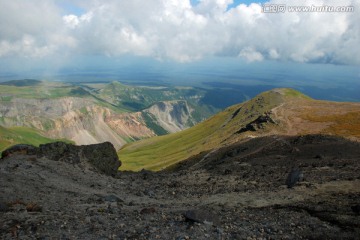 长白山 山脉  天空 蓝天白云