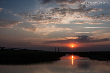 湿地日落 池塘 倒影 太阳