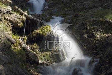 溪流泉水 天山风光 山泉奔流