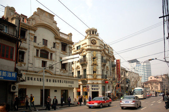 上海老街 童涵春堂