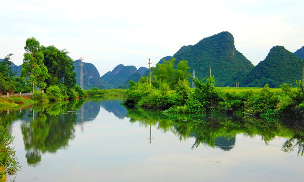 小河