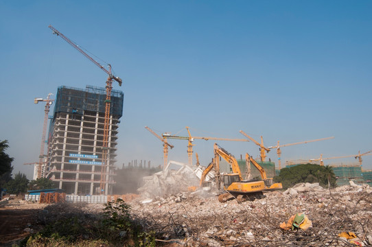 建筑工地 塔吊 深圳都市风光