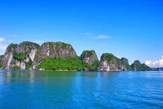 海上桂林下龙湾