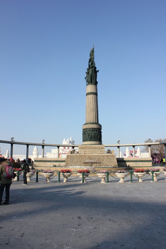 哈尔滨防洪纪念塔