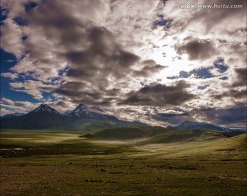 西藏草原风光