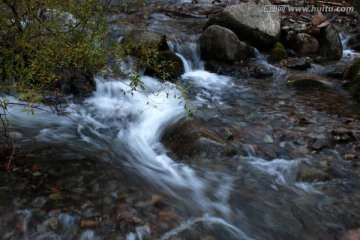 水 溪水 溪流 流水 山泉