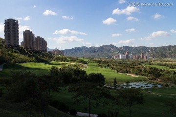 高尔夫球场 荷塘 住宅小区