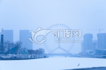 雪中飞 天津海河雪景