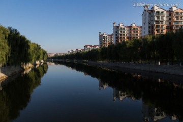 永汶河畔的住宅小区