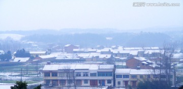 小镇 雪景