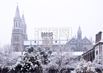 教堂雪景