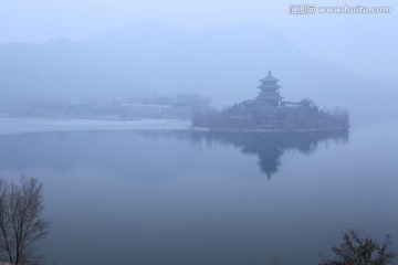 北京十三陵水库九龙游乐园