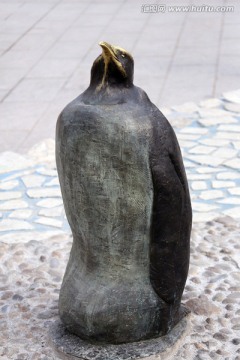 企鹅雕塑