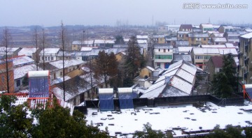 小镇    雪景