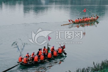 秋浦河端午赛龙舟