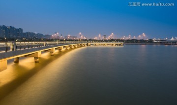 深圳湾公园观海栈道夜景