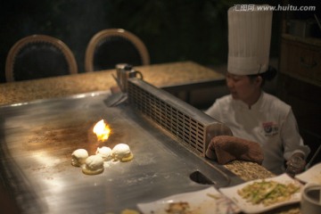 火烧冰淇淋 休闲餐饮 美食