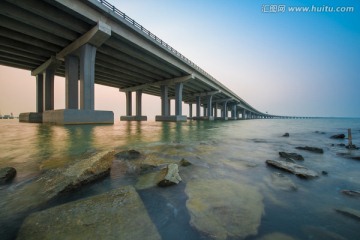 广深沿江高速公路