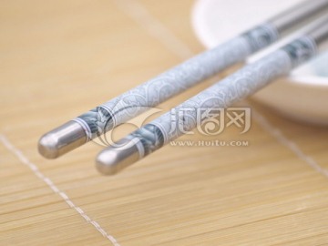 一双筷子图片