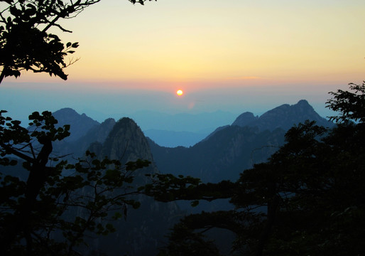 黄山日出