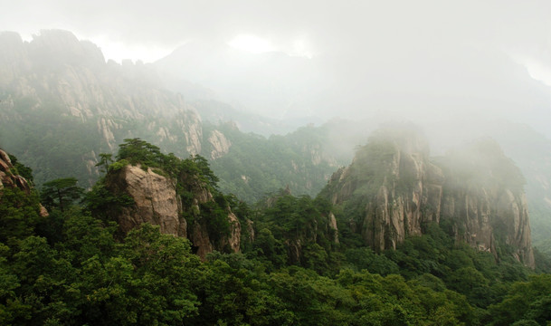 烟雨黄山