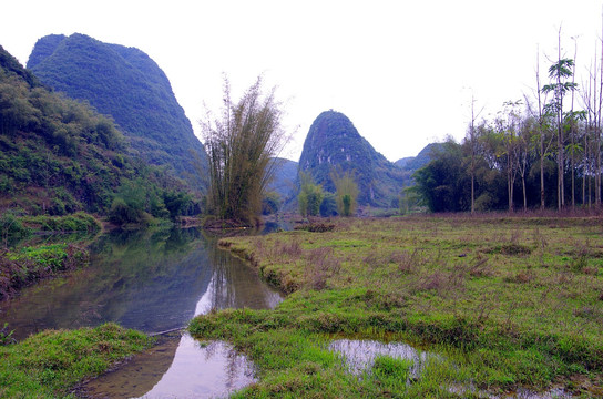 小河