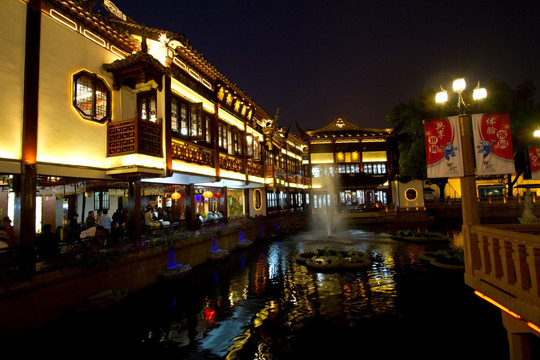 上海 豫园老街 商业区 夜景