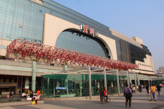 深圳火车站大楼