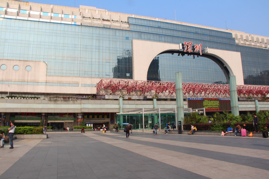 深圳火车站广场