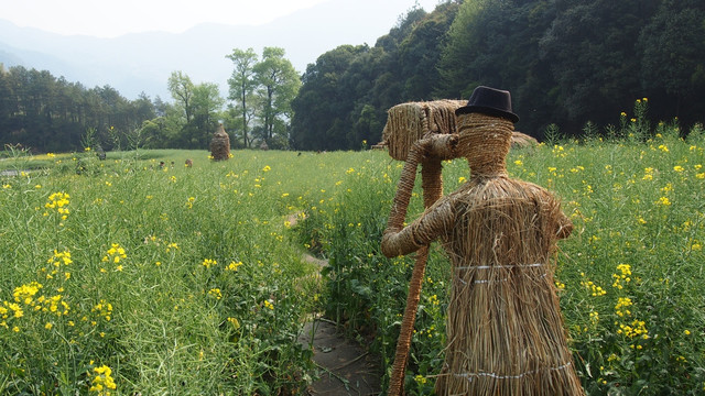 稻草人