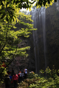 溪流 瀑布 河流 峡谷 山