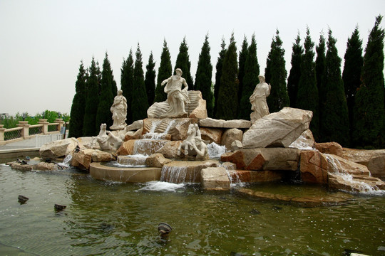 喷泉雕像