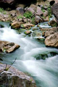 山涧小溪