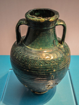 唐代西亚绿釉陶壶