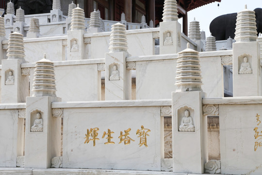 寺庙白玉栏杆