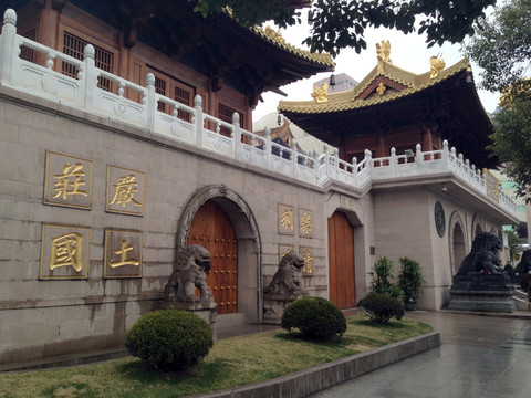 上海 都市 现代建筑 静安寺