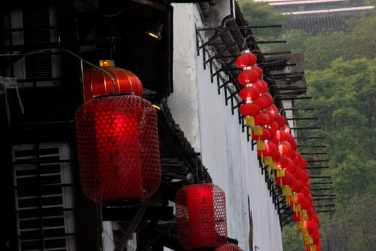 绍兴嶯山街之灯笼