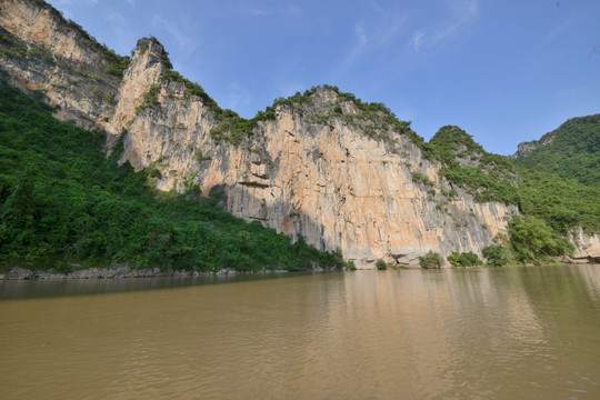 高山岩画